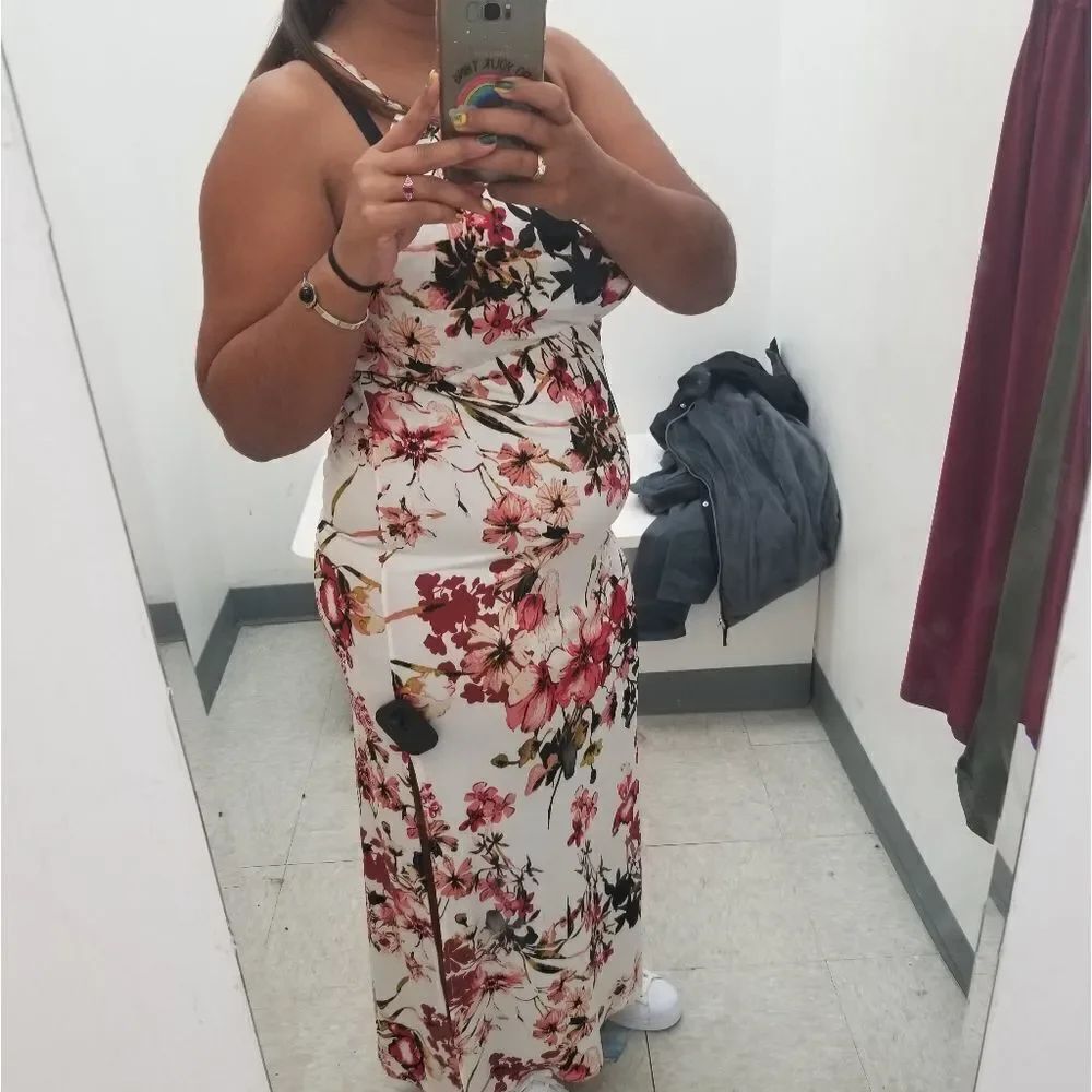 Dress   - Picture 7 of 7